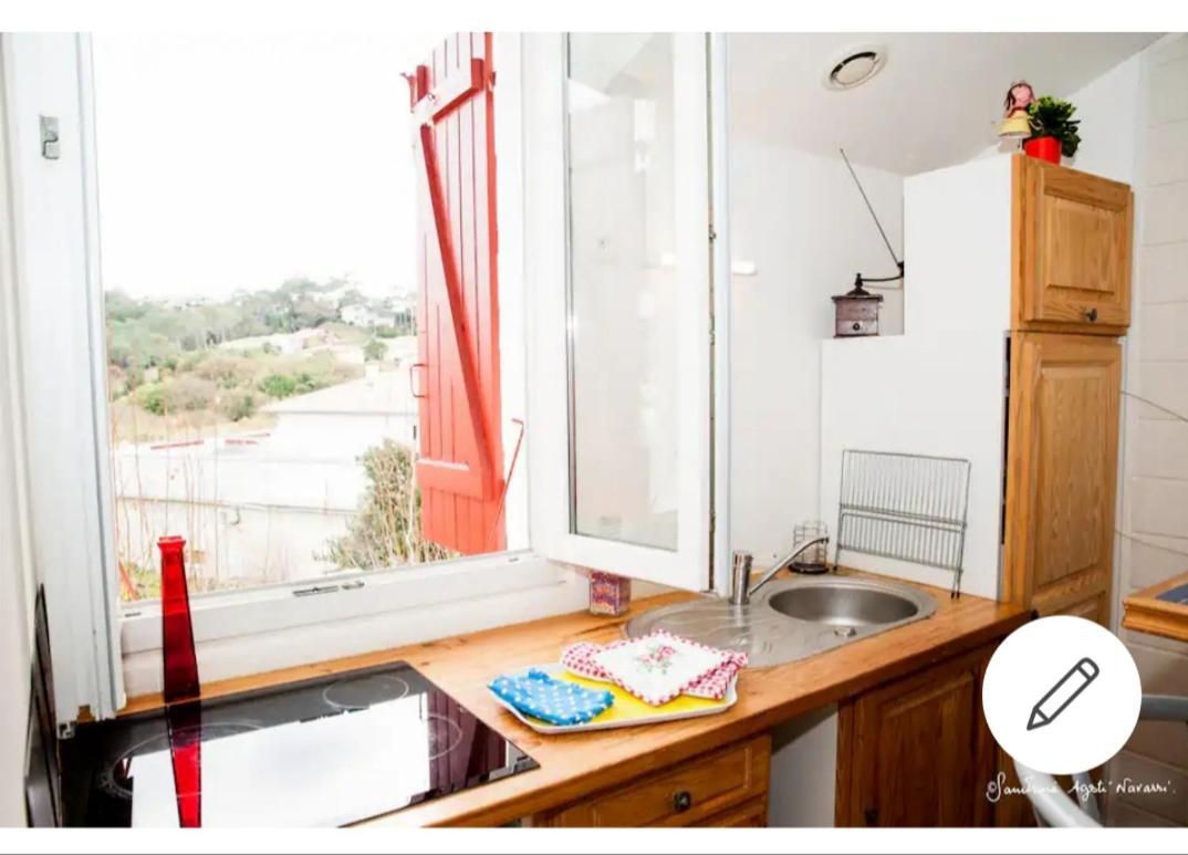 Apartmán T2 Tres Bien Place A 2Mns Des Plages Biarritz Exteriér fotografie